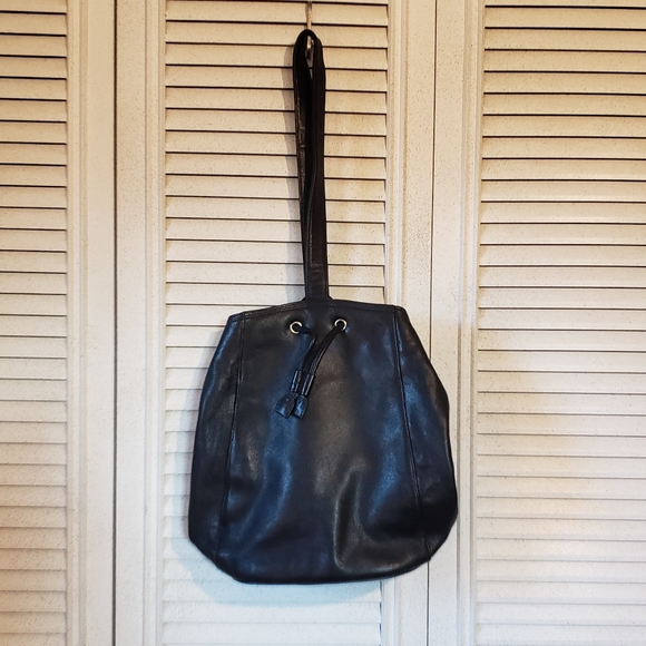 Leather Co & Liz Claiborne Leather Sling Bag Black - Picture 4 of 4